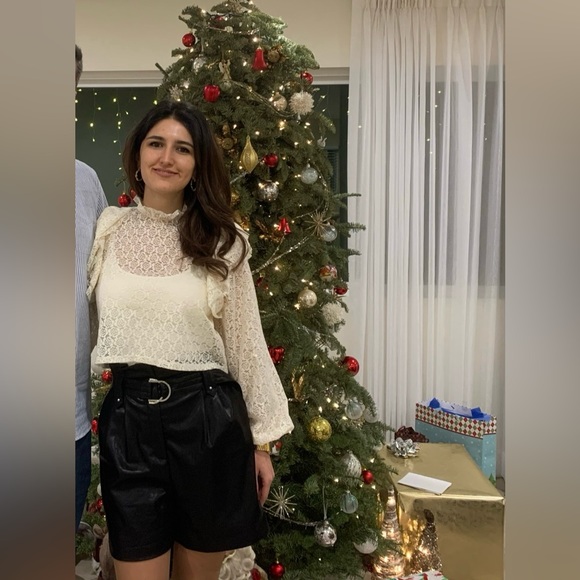 Zara lace top size medium cream color - Picture 15 of 17